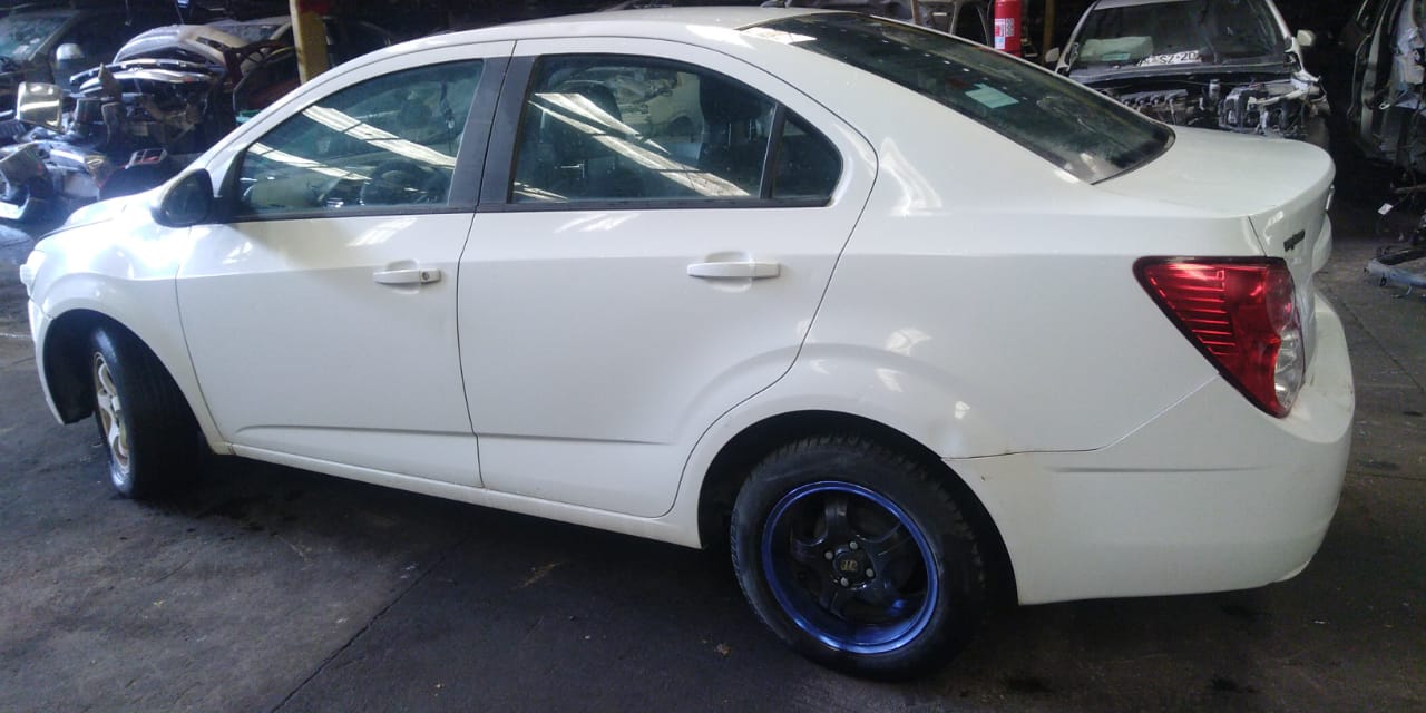  Chevrolet SONIC 2012    EN DESARME